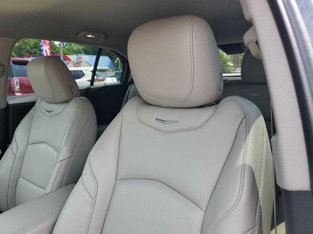 2023 Galactic Gray Metallic /Light Platinum/Jet Black Cadillac XT4 Premium Luxury AWD (1GYFZDR42PF) with an 2.0L L4 DOHC 16V engine, 9A transmission, located at 234 Columbia Ave, Battle Creek, MI, 49015, (269) 222-0088, 42.298264, -85.192543 - <b>Vehicle Details</b><br>Introducing the 2023 Cadillac XT4 AWD Premium Luxury, a sophisticated fusion of style, performance, and cutting-edge technology! This remarkable SUV is designed to elevate your driving experience with its sleek exterior and luxurious interior. Equipped with a robust 4-cylin - Photo#10