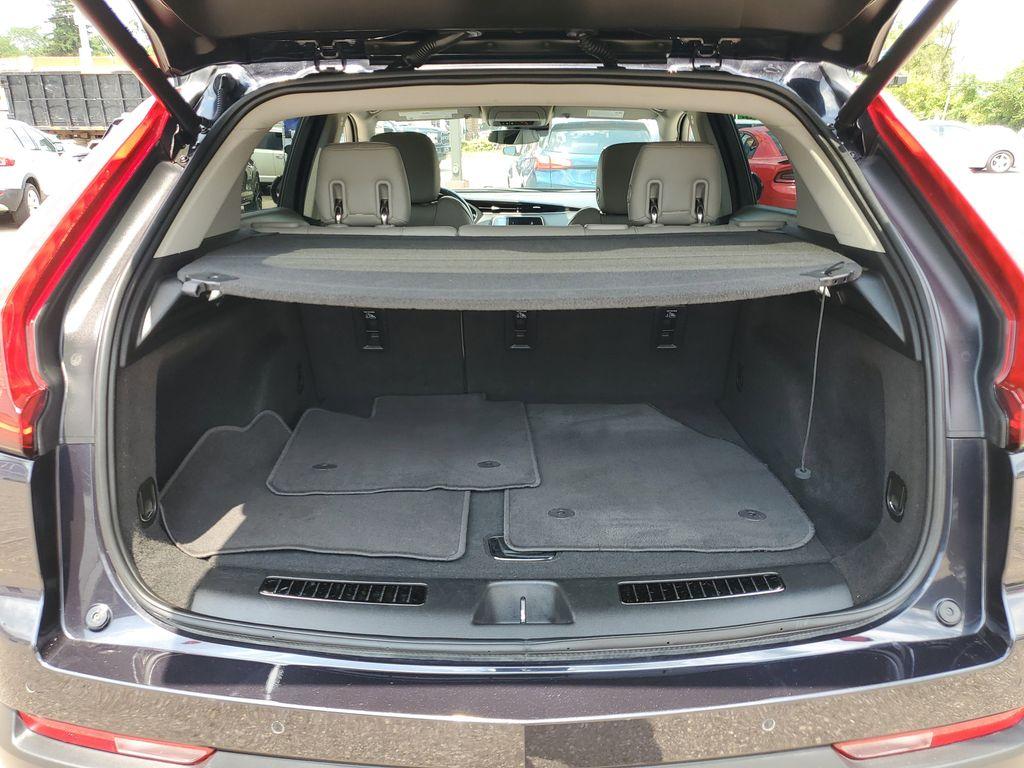 2023 Galactic Gray Metallic /Light Platinum/Jet Black Cadillac XT4 Premium Luxury AWD (1GYFZDR42PF) with an 2.0L L4 DOHC 16V engine, 9A transmission, located at 234 Columbia Ave, Battle Creek, MI, 49015, (269) 222-0088, 42.298264, -85.192543 - <b>Vehicle Details</b><br>Introducing the 2023 Cadillac XT4 AWD Premium Luxury, a sophisticated fusion of style, performance, and cutting-edge technology! This remarkable SUV is designed to elevate your driving experience with its sleek exterior and luxurious interior. Equipped with a robust 4-cylin - Photo#29