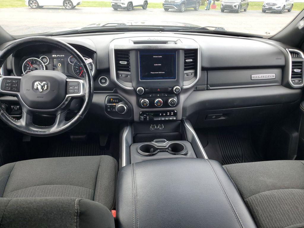 2019 Diamond Black Crystal Pearlcoat /Black RAM 2500 Tradesman Crew Cab SWB 4WD (3C6UR5DJ3KG) with an 6.4L V8 engine, 6A transmission, located at 6064 Gull Rd, Kalamazoo, MI, 49048, (269) 222-0088, 42.328388, -85.512924 - Discover the power and capability of the 2019 Ram 2500 Big Horn, a robust and reliable choice for those who demand exceptional performance and versatility. This impressive truck is equipped with a formidable V8, 6.4L engine, delivering ample power for both towing and off-road adventures. With a 4WD - Photo#11