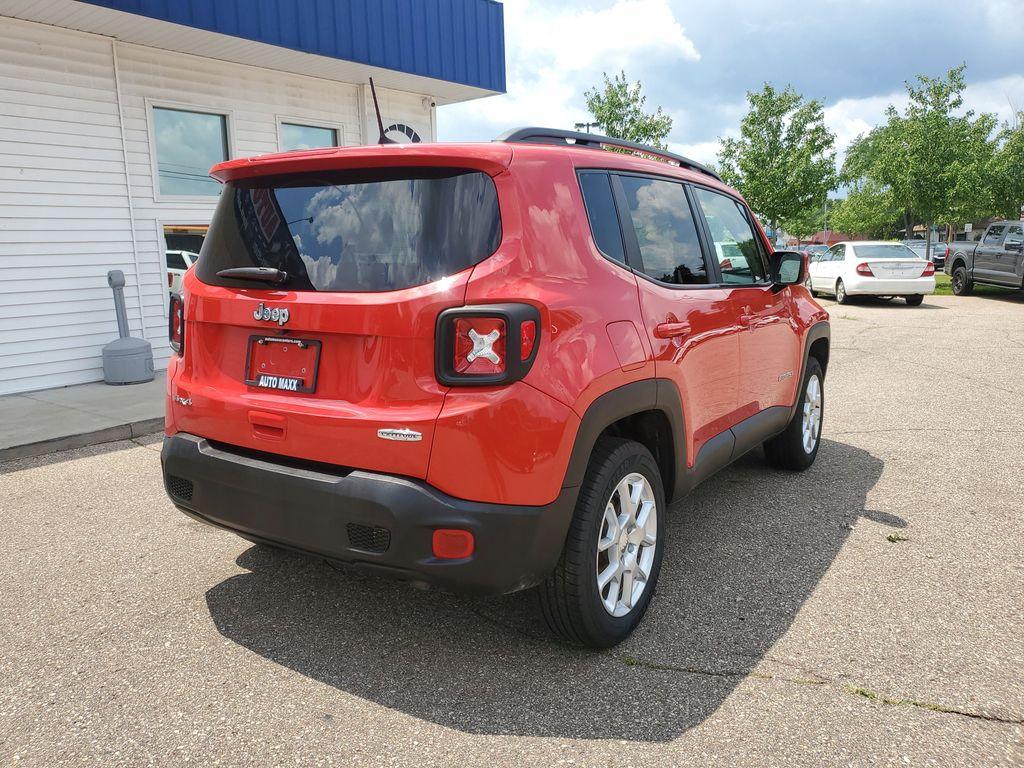 2020 Colorado Red Clearcoat /Black Jeep Renegade Latitude 4WD (ZACNJBBB4LP) with an 2.4L L4 DOHC 16V engine, 9A transmission, located at 234 Columbia Ave, Battle Creek, MI, 49015, (269) 222-0088, 42.298264, -85.192543 - <b>Vehicle Details</b><br>Get ready to conquer the roads with this stunning 2020 Jeep Renegade Latitude! This adventure-ready SUV is the perfect blend of rugged capability and modern sophistication. With its robust 4WD system, you'll easily tackle any terrain, whether you're navigating city streets - Photo#3