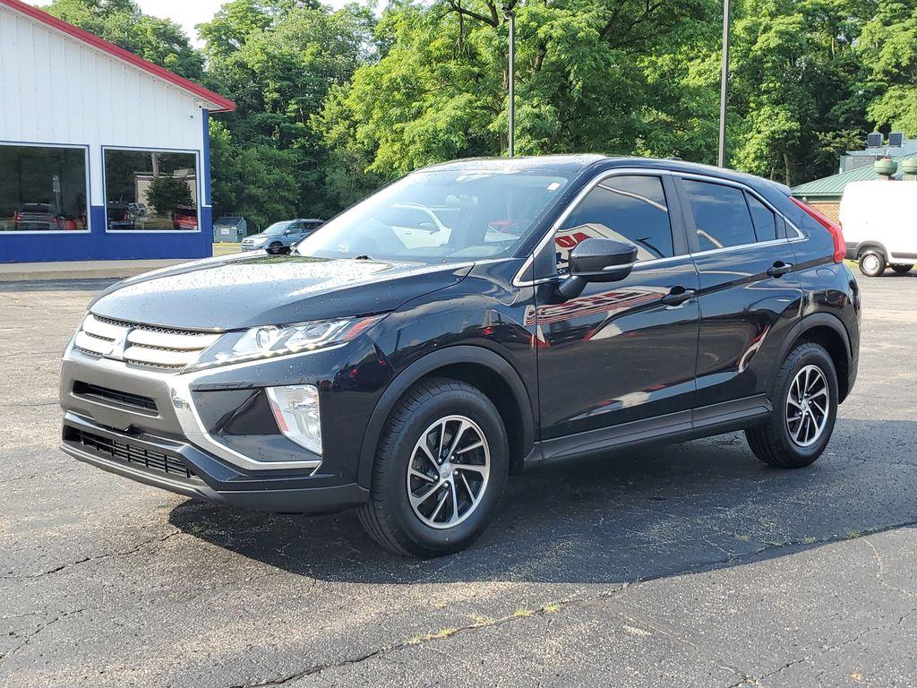 2020 Tarmac Black Metallic /BLACK Mitsubishi Eclipse Cross ES (JA4AS3AA8LZ) with an 1.5L L4 DOHC 16V engine, CVT transmission, located at 6064 Gull Rd, Kalamazoo, MI, 49048, (269) 222-0088, 42.328388, -85.512924 - Discover the refined blend of style, efficiency, and innovation with the 2020 Mitsubishi Eclipse Cross ES. This compact SUV is designed for those who value performance and practicality. Powered by a spirited 1.5L 4-cylinder engine, the Mitsubishi Eclipse Cross ES offers a smooth and responsive drivi - Photo#1