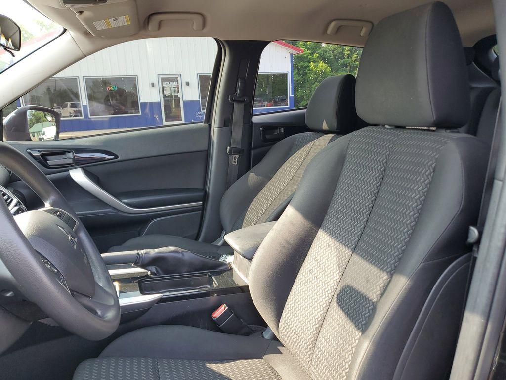 2020 Tarmac Black Metallic /BLACK Mitsubishi Eclipse Cross ES (JA4AS3AA8LZ) with an 1.5L L4 DOHC 16V engine, CVT transmission, located at 6064 Gull Rd, Kalamazoo, MI, 49048, (269) 222-0088, 42.328388, -85.512924 - Discover the refined blend of style, efficiency, and innovation with the 2020 Mitsubishi Eclipse Cross ES. This compact SUV is designed for those who value performance and practicality. Powered by a spirited 1.5L 4-cylinder engine, the Mitsubishi Eclipse Cross ES offers a smooth and responsive drivi - Photo#12