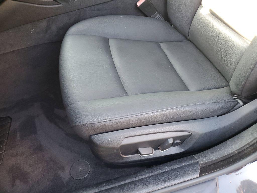 2016 Space Gray Metallic /BLACK BMW 5-Series 528i (WBA5A5C55GG) with an 2.0L L4 DOHC 16V TURBO engine, 8A transmission, located at 6064 Gull Rd, Kalamazoo, MI, 49048, (269) 222-0088, 42.328388, -85.512924 - <b>Vehicle Details</b><br>Introducing the 2016 BMW 5 Series 528i, a sophisticated blend of performance and luxury. This rear-wheel-drive sedan is powered by a dynamic 4-cylinder, 2.0-liter engine, delivering an engaging driving experience synonymous with the BMW brand. Its sleek design is complement - Photo#10