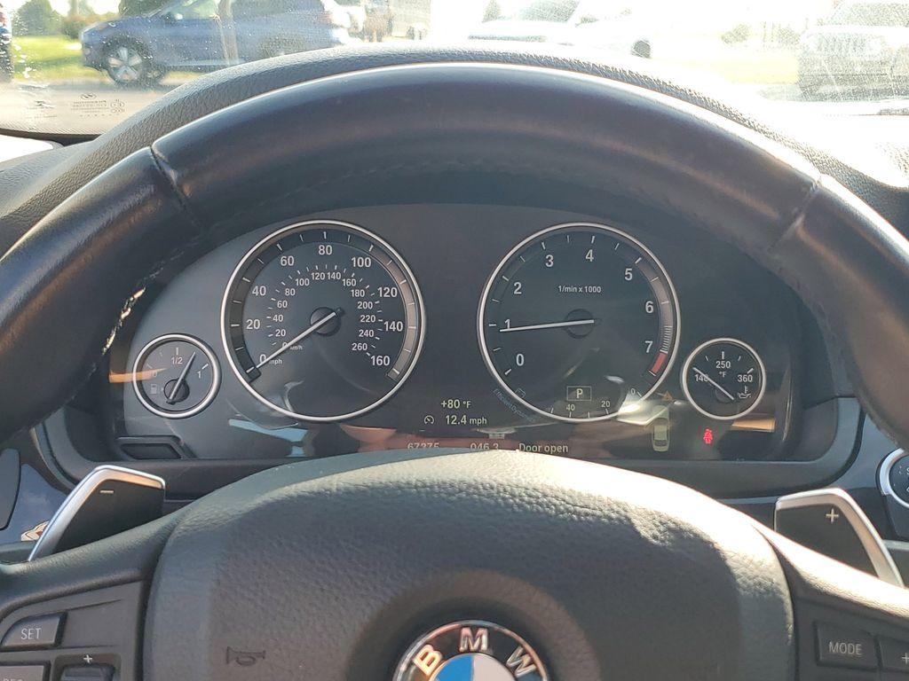 2016 Space Gray Metallic /BLACK BMW 5-Series 528i (WBA5A5C55GG) with an 2.0L L4 DOHC 16V TURBO engine, 8A transmission, located at 6064 Gull Rd, Kalamazoo, MI, 49048, (269) 222-0088, 42.328388, -85.512924 - <b>Vehicle Details</b><br>Introducing the 2016 BMW 5 Series 528i, a sophisticated blend of performance and luxury. This rear-wheel-drive sedan is powered by a dynamic 4-cylinder, 2.0-liter engine, delivering an engaging driving experience synonymous with the BMW brand. Its sleek design is complement - Photo#18