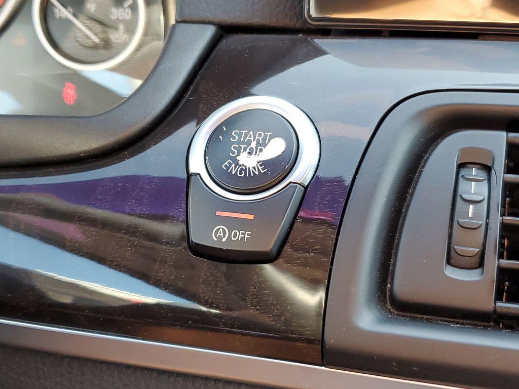 2016 Space Gray Metallic /BLACK BMW 5-Series 528i (WBA5A5C55GG) with an 2.0L L4 DOHC 16V TURBO engine, 8A transmission, located at 6064 Gull Rd, Kalamazoo, MI, 49048, (269) 222-0088, 42.328388, -85.512924 - <b>Vehicle Details</b><br>Introducing the 2016 BMW 5 Series 528i, a sophisticated blend of performance and luxury. This rear-wheel-drive sedan is powered by a dynamic 4-cylinder, 2.0-liter engine, delivering an engaging driving experience synonymous with the BMW brand. Its sleek design is complement - Photo#24