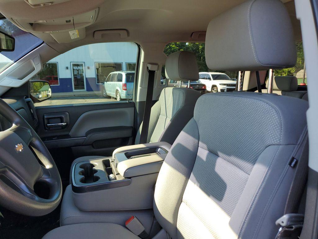 2018 Red Hot /Dark Ash/Jet Black Chevrolet Silverado 1500 Custom Crew Cab 4WD (3GCUKPEC8JG) with an 5.3L V8 OHV 16V engine, 6A transmission, located at 6064 Gull Rd, Kalamazoo, MI, 49048, (269) 222-0088, 42.328388, -85.512924 - For sale: A 2018 Chevrolet Silverado 1500 Custom that perfectly combines power, versatility, and style. This robust truck is equipped with a V8, 5.3L engine, delivering the performance and reliability you need for both work and leisure. Whether you're towing heavy loads or navigating rugged terrain, - Photo#11