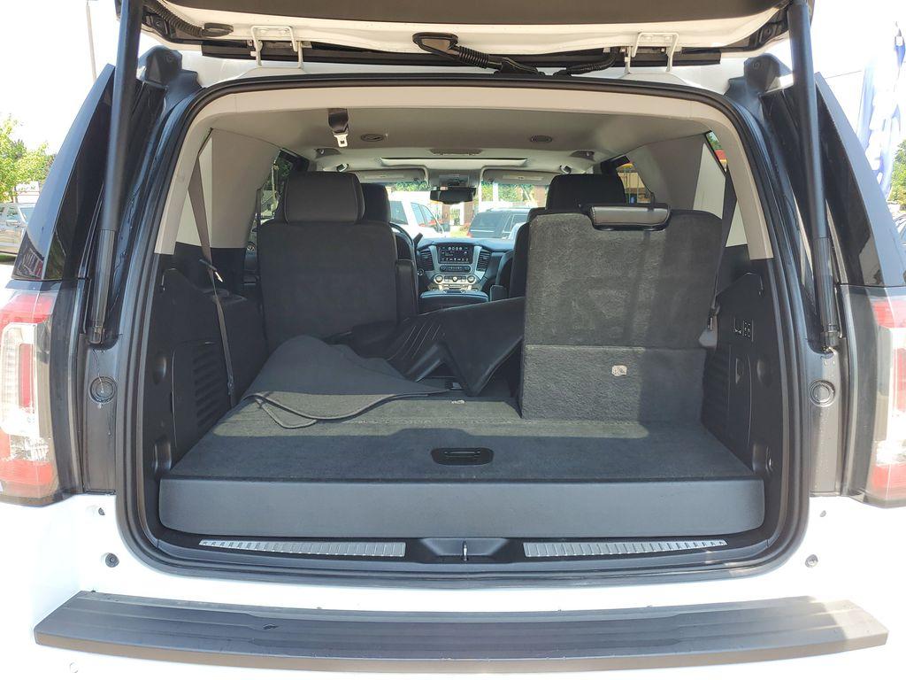 2019 Summit White /Jet Black GMC Yukon SLT 4WD (1GKS2BKC2KR) with an 5.3L V8 OHV 16V FFV engine, 6A transmission, located at 234 Columbia Ave, Battle Creek, MI, 49015, (269) 222-0088, 42.298264, -85.192543 - <b>Vehicle Details</b><br>Introducing the 2019 GMC Yukon 1500 SLT, a robust and sophisticated SUV designed to elevate your driving experience. This well-maintained, pre-owned vehicle combines power and luxury, offering a 4WD system that ensures confident handling in diverse driving conditions. At th - Photo#31