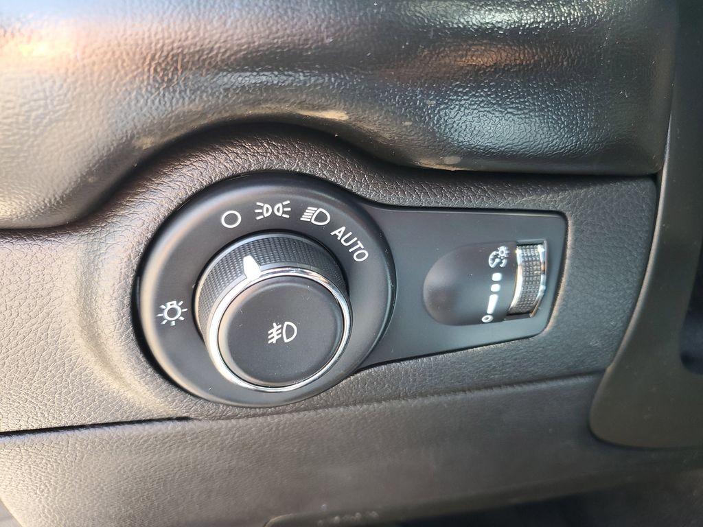 2021 Billet Clearcoat /Black Dodge Durango GT AWD (1C4RDJDG9MC) with an 3.6L V6 DOHC 24V engine, 8A transmission, located at 234 Columbia Ave, Battle Creek, MI, 49015, (269) 222-0088, 42.298264, -85.192543 - <b>Vehicle Details</b><br>Discover the perfect blend of performance, style, and versatility with the 2021 Dodge Durango GT Plus. This mid-size SUV is equipped with a robust V6, 3.6L engine, offering an impressive balance of power and efficiency. The all-wheel-drive (AWD) system ensures confidence an - Photo#10