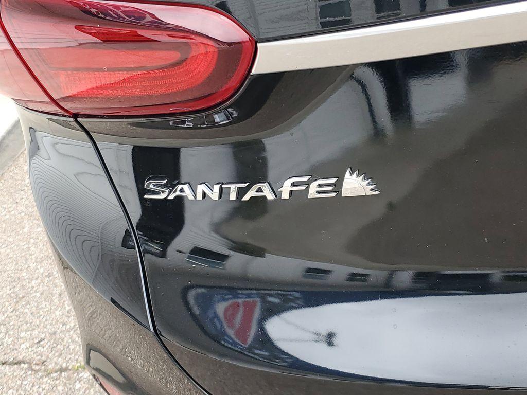 2020 Twilight Black /Espresso/Gray Hyundai Santa Fe SEL 2.4 AWD (5NMS3CAD3LH) with an 2.4L L4 DOHC 16V engine, 8A transmission, located at 234 Columbia Ave, Battle Creek, MI, 49015, (269) 222-0088, 42.298264, -85.192543 - <b>Vehicle Details</b><br>Looking for a reliable SUV that combines comfort, technology, and performance? Discover the 2020 Hyundai Santa Fe SEL with 4WD, now available for sale. This versatile vehicle, with a 4-cylinder, 2.4L engine, delivers an impressive balance of power and efficiency, making it - Photo#29