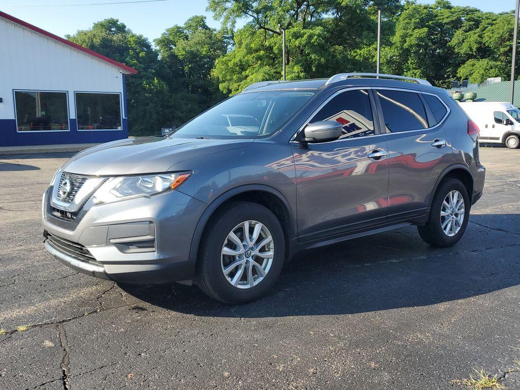 2017 Gun Metallic /Charcoal Nissan Rogue SL AWD (JN8AT2MV2HW) with an 2.5L L4 DOHC 16V engine, CVT transmission, located at 6064 Gull Rd, Kalamazoo, MI, 49048, (269) 222-0088, 42.328388, -85.512924 - Discover exceptional value and performance with our 2017 Nissan Rogue, a perfect blend of style, efficiency, and capability. This pre-owned gem is equipped with an All-Wheel Drive system, ensuring confident handling and control in all road conditions. Under the hood, youll find a robust 4-cylinder, - Photo#1