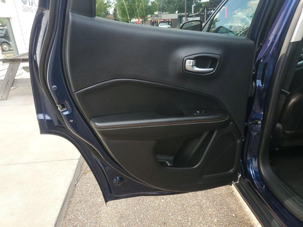 2018 Jazz Blue Pearlcoat /Black Jeep Compass Sport 4WD (3C4NJDBB4JT) with an 2.4L L4 DOHC 16V engine, 9-speed automatic transmission, located at 234 Columbia Ave, Battle Creek, MI, 49015, (269) 222-0088, 42.298264, -85.192543 - <b>Vehicle Details</b><br>Discover the perfect blend of style, performance, and versatility with this stunning 2018 Jeep Compass Latitude! This remarkable SUV is ready to take you on adventures both on and off the beaten path. Equipped with a robust 4WD system, it promises to deliver a confident and - Photo#21