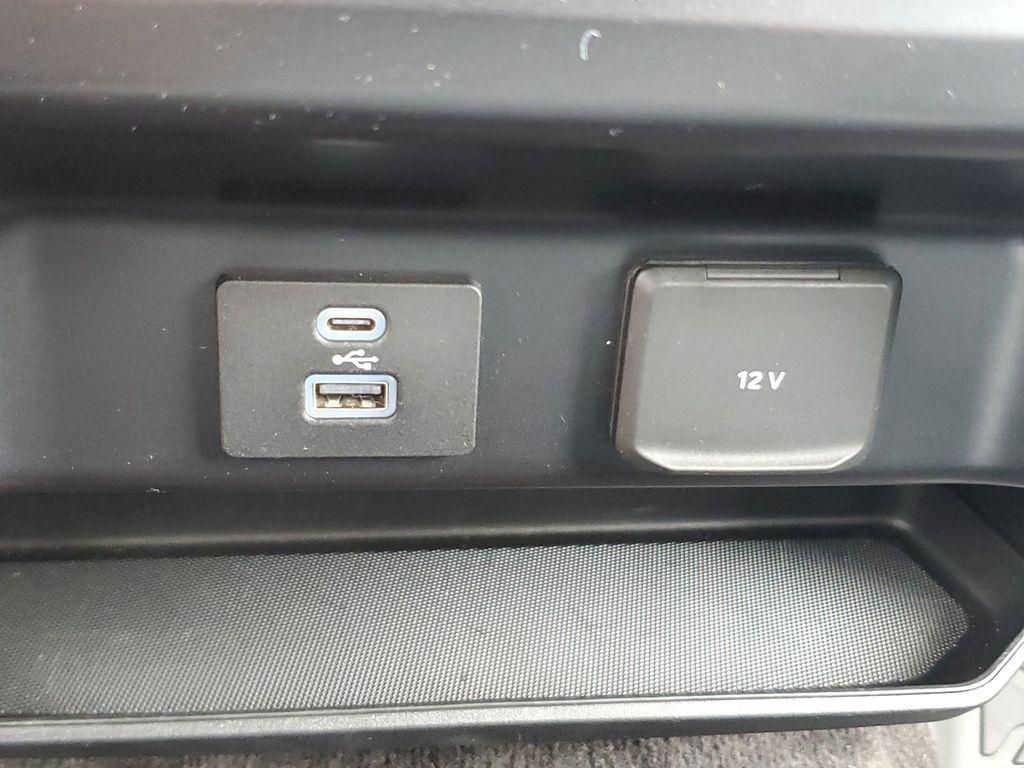 2021 Agate Black Metallic /Black/Medium Dark Slate Ford F-150 King-Ranch SuperCrew 5.5-ft. 2WD (1FTEW1EB3MK) with an 3.3L V6 DOHC 24V engine, 6A transmission, located at 6064 Gull Rd, Kalamazoo, MI, 49048, (269) 222-0088, 42.328388, -85.512924 - Experience the perfect blend of power and sophistication with this pre-owned 2021 Ford F-150 XLT, an exceptional choice for those seeking reliability and performance. This robust pickup is equipped with a 3.3L V6 engine and 4WD, ensuring superior handling and versatility whether navigating city stre - Photo#23