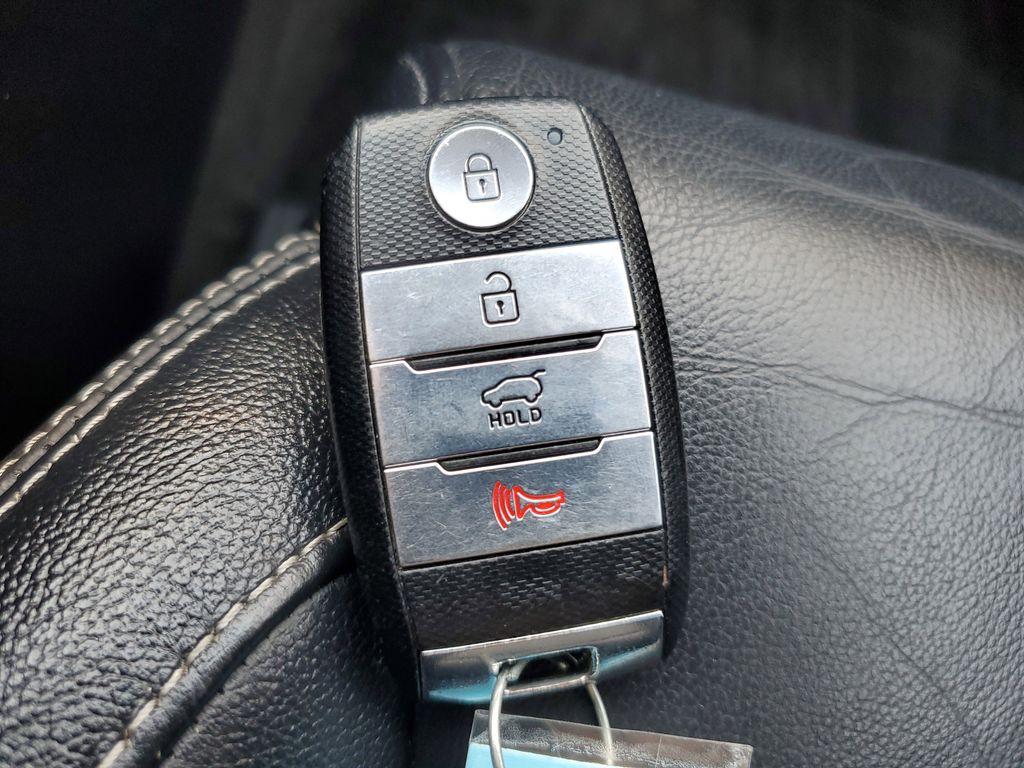 2018 Sparkling Silver /Black Kia Sportage EX AWD (KNDPNCAC2J7) with an 2.4L V6 DOHC 24V engine, 6A transmission, located at 234 Columbia Ave, Battle Creek, MI, 49015, (269) 222-0088, 42.298264, -85.192543 - <b>Vehicle Details</b><br>Discover the perfect blend of style, performance, and technology with this exceptional 2018 Kia Sportage EX AWD! Designed to elevate your driving experience, this SUV is ready to conquer any terrain with confidence and flair. Its robust 2.4L 4-cylinder engine provides a thr - Photo#23