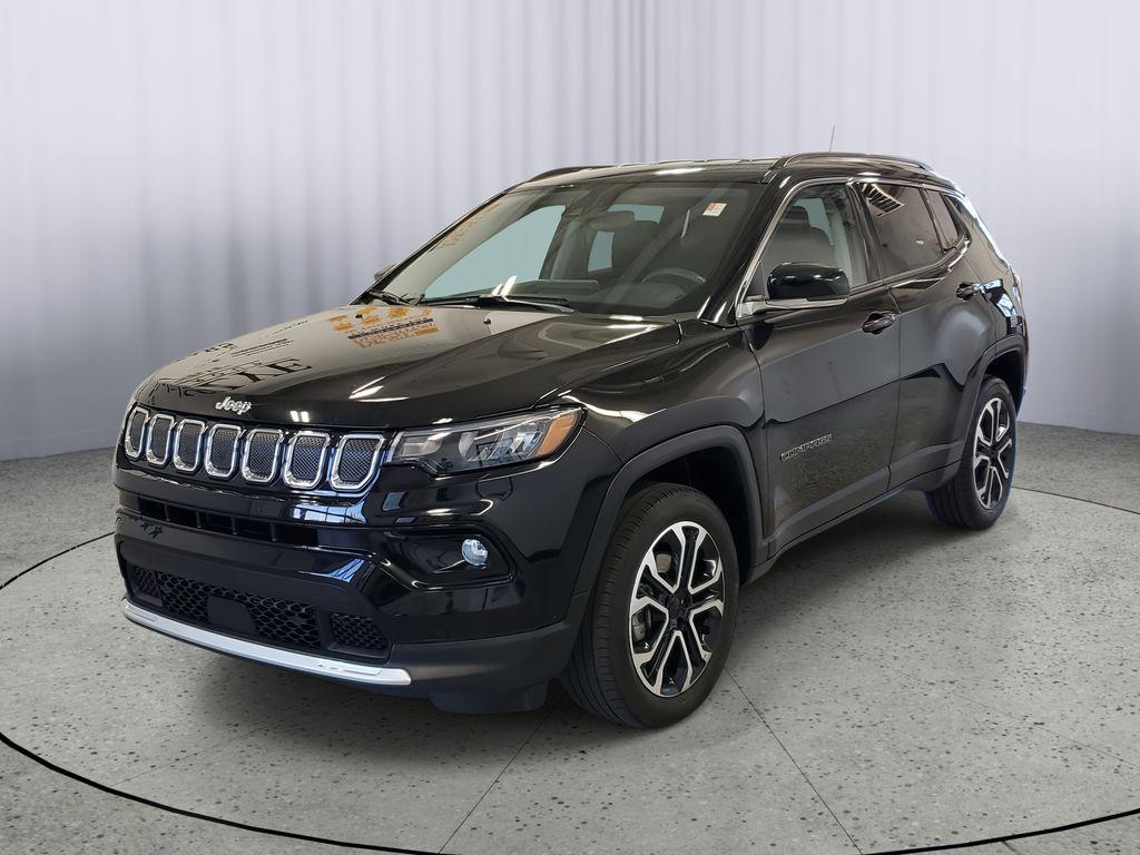 2022 Diamond Black Crystal Pearlcoat /BLACK Jeep Compass Limited 4WD (3C4NJDCB5NT) with an 2.4L L4 DOHC 16V engine, CVT transmission, located at 6064 Gull Rd, Kalamazoo, MI, 49048, (269) 222-0088, 42.328388, -85.512924 - Unleash your adventurous spirit with this stunning 2022 Jeep Compass Limited! With just 24,824 miles on the odometer, this versatile SUV is primed and ready to elevate your driving experience to new heights. Equipped with a powerful yet efficient 4 Cyl, 2.4L engine and a robust 4WD system, the Jeep - Photo#3