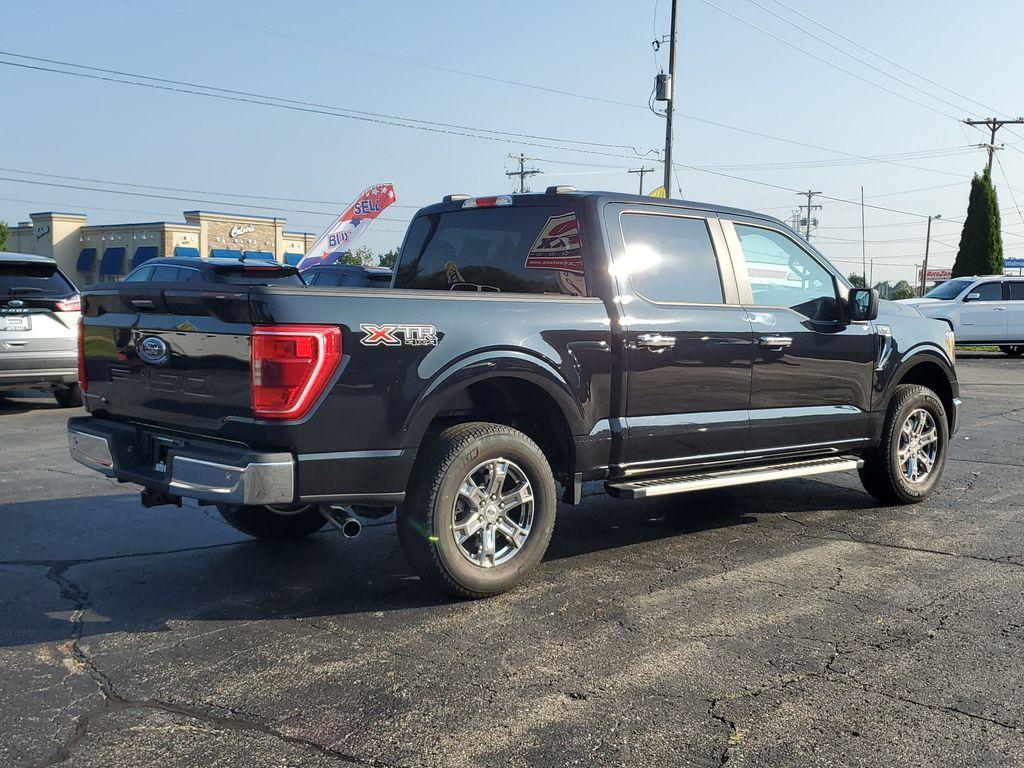 2022 Agate Black Metallic /Black w/Medium Dark Slate Ford F-150 King-Ranch SuperCrew 5.5-ft. 2WD (1FTEW1EB5NK) with an 3.3L V6 DOHC 24V engine, 6A transmission, located at 6064 Gull Rd, Kalamazoo, MI, 49048, (269) 222-0088, 42.328388, -85.512924 - Introducing the 2022 Ford F-150 XLT, a robust and reliable pickup that combines power and advanced technology to meet all your driving needs. With 38,349 miles on the odometer, this vehicle is equipped with a V6, 3.3L engine and a 4WD system, ensuring a dynamic driving experience whether you're navi - Photo#3