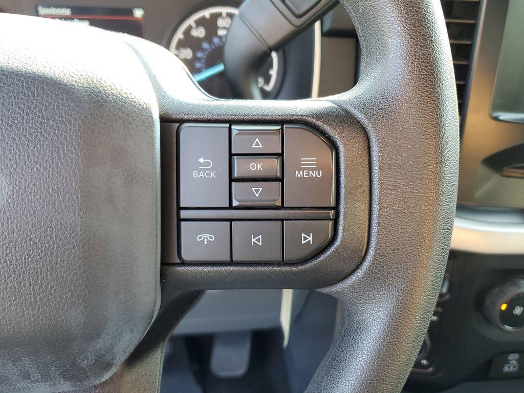 2022 Agate Black Metallic /Black w/Medium Dark Slate Ford F-150 King-Ranch SuperCrew 5.5-ft. 2WD (1FTEW1EB5NK) with an 3.3L V6 DOHC 24V engine, 6A transmission, located at 6064 Gull Rd, Kalamazoo, MI, 49048, (269) 222-0088, 42.328388, -85.512924 - Introducing the 2022 Ford F-150 XLT, a robust and reliable pickup that combines power and advanced technology to meet all your driving needs. With 38,349 miles on the odometer, this vehicle is equipped with a V6, 3.3L engine and a 4WD system, ensuring a dynamic driving experience whether you're navi - Photo#17
