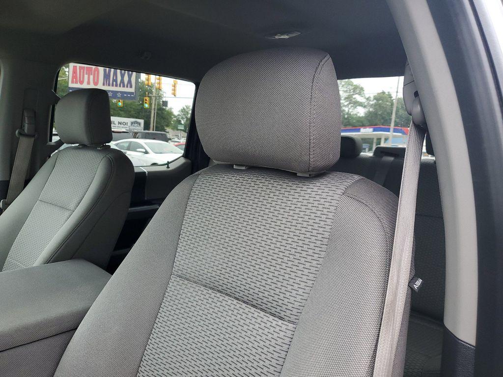 2020 Magnetic /Medium Earth Grey Ford F-150 XLT SuperCrew 6.5-ft. Bed 4WD (1FTEW1E43LF) with an 3.5L V6 TURBO engine, 6A transmission, located at 234 Columbia Ave, Battle Creek, MI, 49015, (269) 222-0088, 42.298264, -85.192543 - <b>Vehicle Details</b><br>Introducing the exceptional 2020 Ford F-150 XLT, now available at our esteemed dealership. This impressive used pickup truck combines raw power with advanced features, making it the perfect choice for both work and leisure. With a remarkable 119,811 miles on the odometer, t - Photo#10