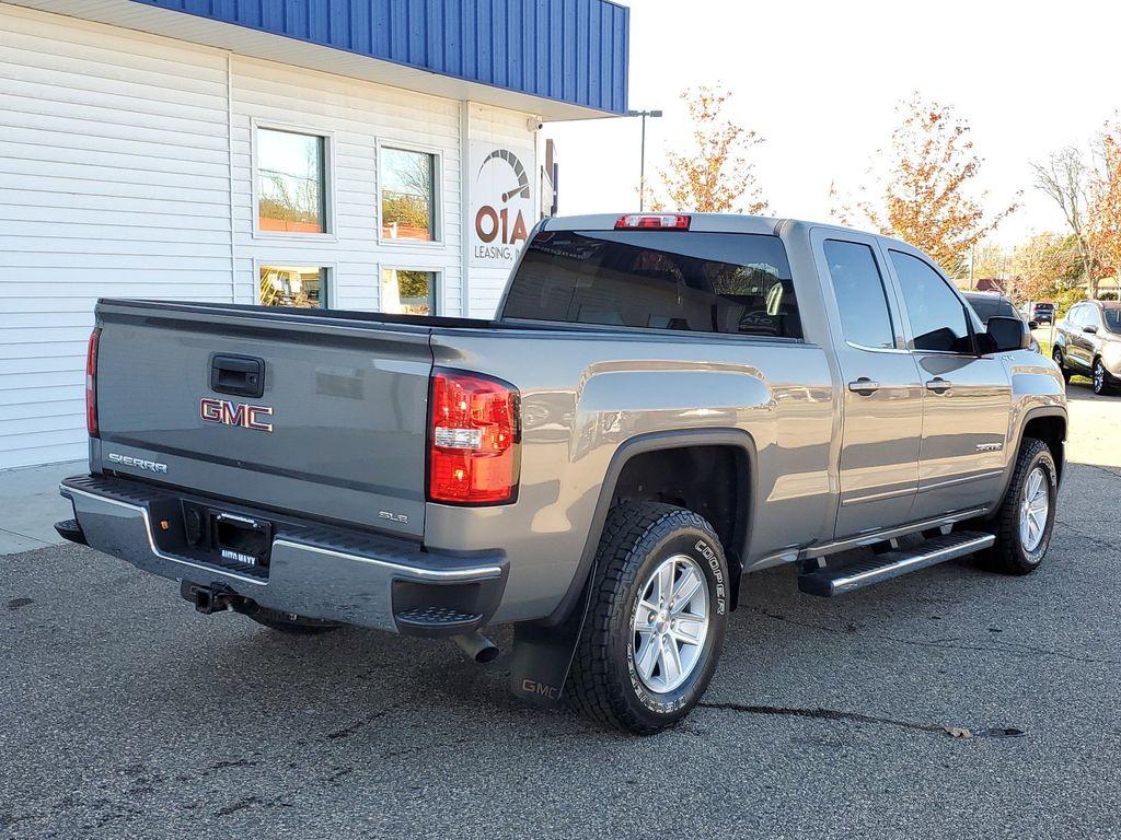 2017 Quicksilver Metallic /Jet Black GMC Sierra 1500 SLE Double Cab 4WD (1GTV2MEC1HZ) with an 5.3L V8 OHV 16V engine, 6A transmission, located at 234 Columbia Ave, Battle Creek, MI, 49015, (269) 222-0088, 42.298264, -85.192543 - <b>Vehicle Details</b><br>Introducing the exceptional 2017 GMC Sierra 1500 SLE, now available at our esteemed dealership. This remarkable pre-owned vehicle has been meticulously cared for and boasts an impressive 93,193 miles on its odometer. Equipped with a robust 4WD system and a commanding V8, 5. - Photo #1