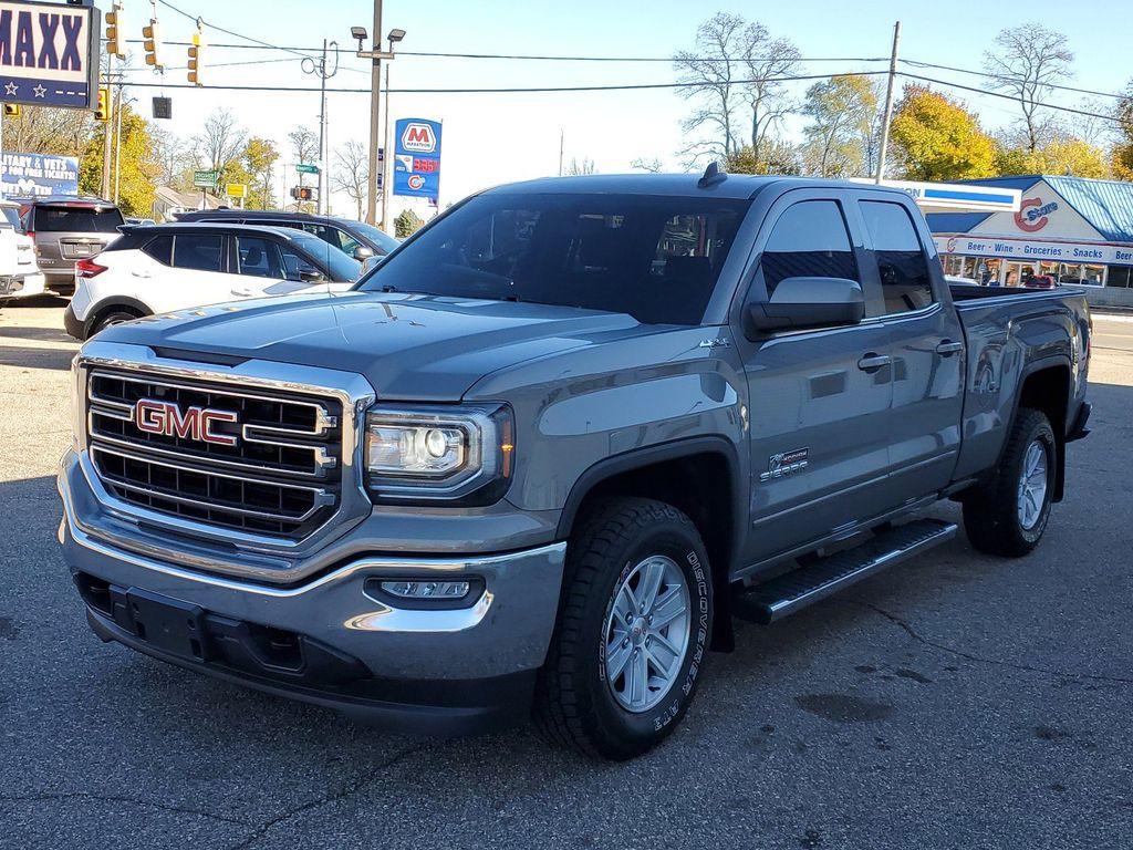 2017 Quicksilver Metallic /Jet Black GMC Sierra 1500 SLE Double Cab 4WD (1GTV2MEC1HZ) with an 5.3L V8 OHV 16V engine, 6A transmission, located at 234 Columbia Ave, Battle Creek, MI, 49015, (269) 222-0088, 42.298264, -85.192543 - <b>Vehicle Details</b><br>Introducing the exceptional 2017 GMC Sierra 1500 SLE, now available at our esteemed dealership. This remarkable pre-owned vehicle has been meticulously cared for and boasts an impressive 93,193 miles on its odometer. Equipped with a robust 4WD system and a commanding V8, 5. - Photo #3