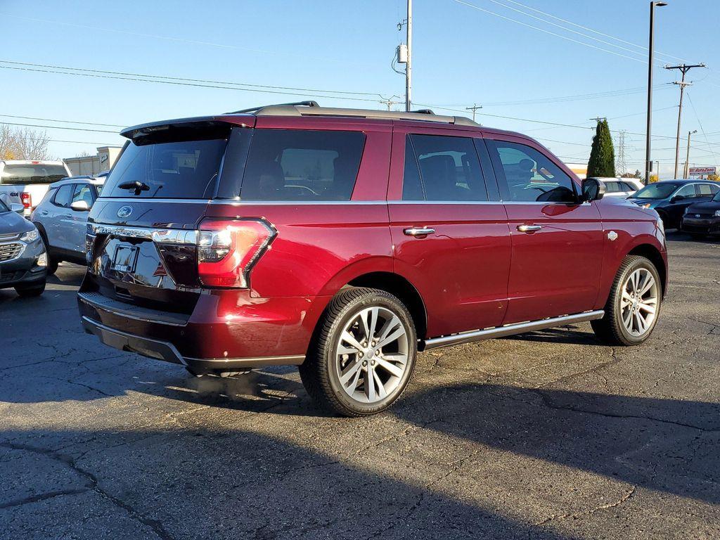 2020 Burgundy Velvet Metallic Tinted Clearcoat /Mesa/Ebony Ford Expedition King Ranch 4WD (1FMJU1PT2LE) with an 3.5L V6 DOHC 24V FFV engine, 6A transmission, located at 6064 Gull Rd, Kalamazoo, MI, 49048, (269) 222-0088, 42.328388, -85.512924 - <b>Summary</b><br>Auto Maxx's mission is to ensure all our customers have a positive auto buying experience and are completely satisfied with their new vehicle. Power Moonroof Rear Seat Entertainment<br><br><b>Vehicle Details</b><br>This vehicle is a certified CARFAX 1-owner. Our vehicle history ana - Photo#3