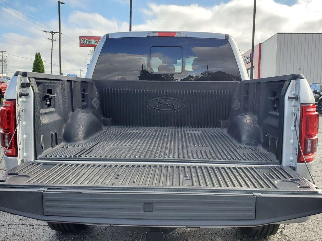 2017 Ingot Silver Metallic /Black Ford F-150 XLT SuperCrew 6.5-ft. Bed 4WD (1FTEW1EG0HF) with an 3.5L V6 TURBO engine, 6A transmission, located at 6064 Gull Rd, Kalamazoo, MI, 49048, (269) 222-0088, 42.328388, -85.512924 - <b>Vehicle Details</b><br>Introducing the exceptional 2017 Ford F-150 Platinum, now available at our trusted dealership. This remarkable vehicle is the epitome of power, versatility, and luxury, making it a top choice for truck enthusiasts. With only 57,838 miles on the odometer, this pre-owned gem - Photo #7